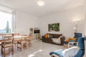 Hotels in Anzano Del Parco